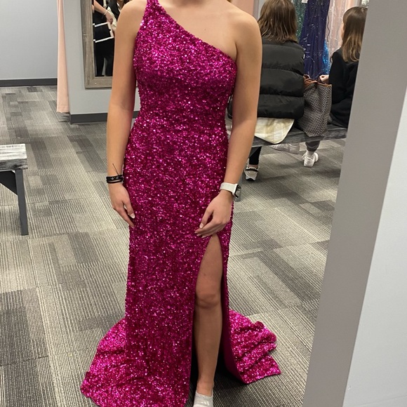 Sherri Hill size 4 Hot pink prom dress - Picture 1 of 2